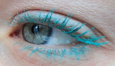 Turquoise mascara afbeelding 2