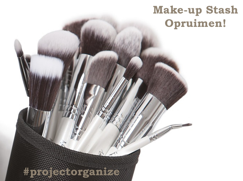 Make up organize