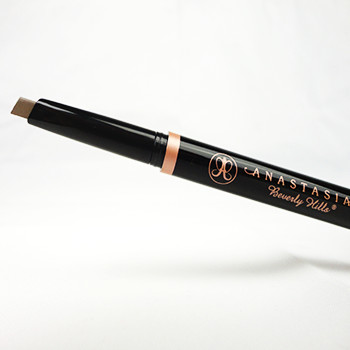 Anastasia Brow Definer 1