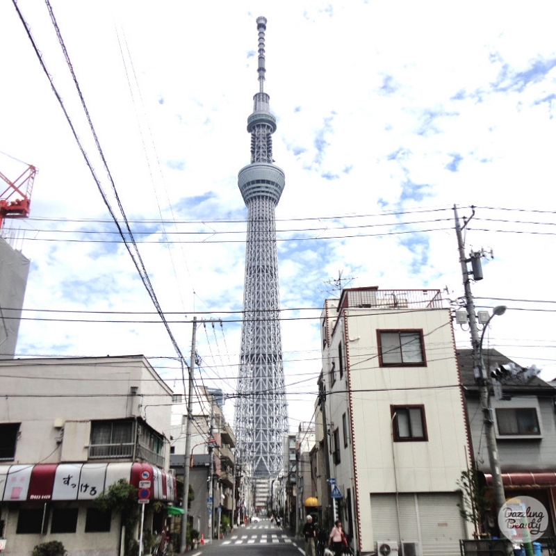 Aardbeving terwijl je in de Tokyo Skytree staat!