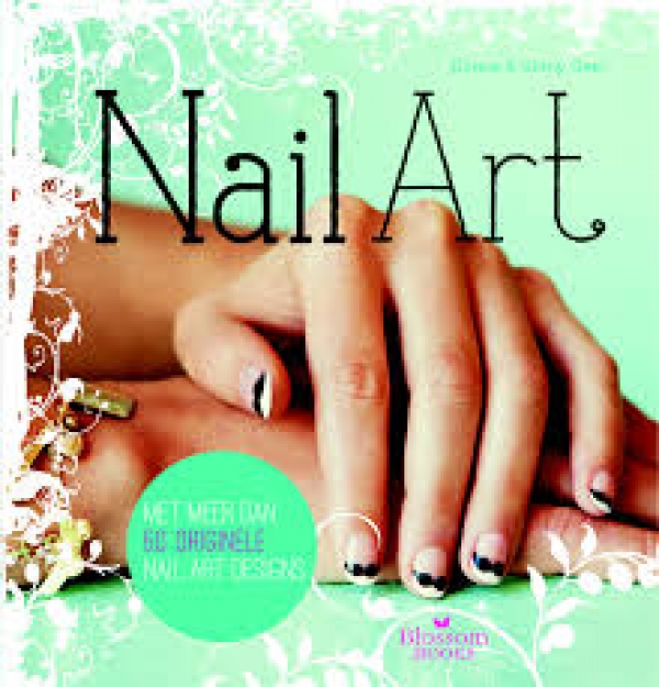 Boek vol met nail-art!